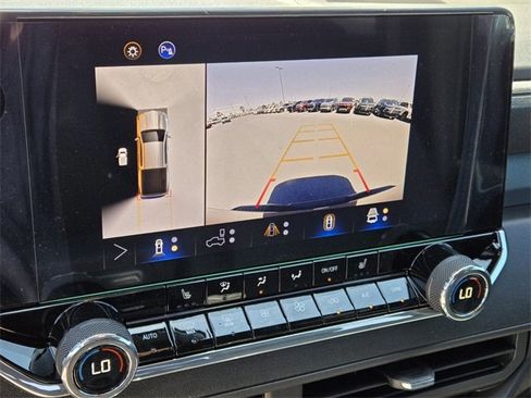 New 2025 Chevrolet Colorado Trail Boss w/ Midnight Edition image 13