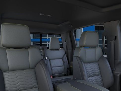 New 2026 Chevrolet Silverado 1500 ZR2 w/ LPO, Dark Essentials Package AWD/4WD image 24