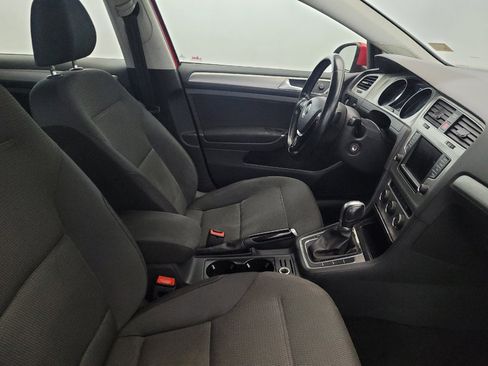 Used 2017 Volkswagen Golf S AWD/4WD image 21