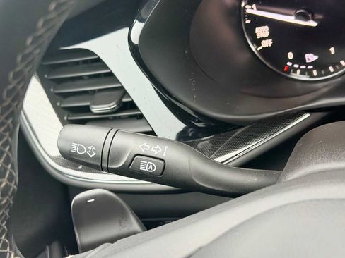 Used 2023 Buick Envision Preferred w/ Sport Touring Package image 27