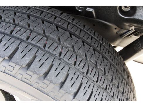 Used 2023 Jeep Wrangler Unlimited Sahara AWD/4WD image 31
