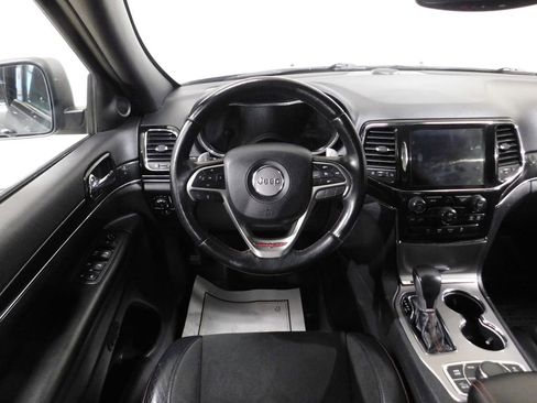 Used 2021 Jeep Grand Cherokee Trailhawk w/ Premium Lighting Group AWD/4WD image 43