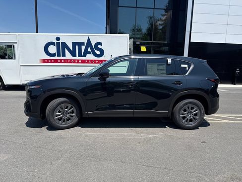 New 2026 MAZDA CX-5 Select AWD/4WD image 2