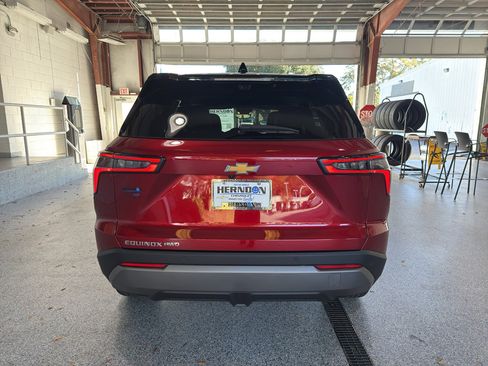 New 2026 Chevrolet Equinox LT w/ Convenience Package II image 6