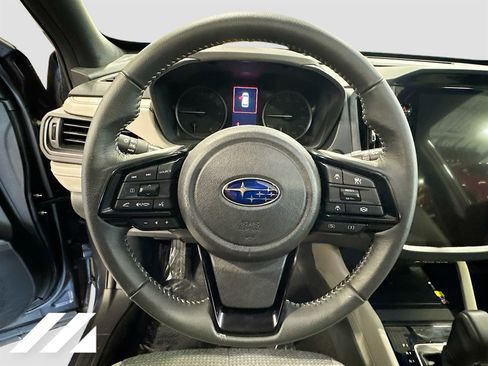 Certified 2025 Subaru Forester Premium image 11