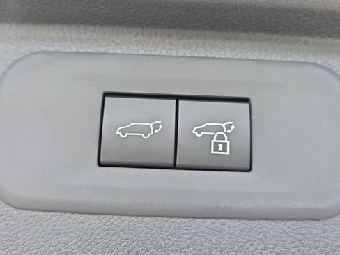 Used 2026 Toyota Grand Highlander AWD image 15