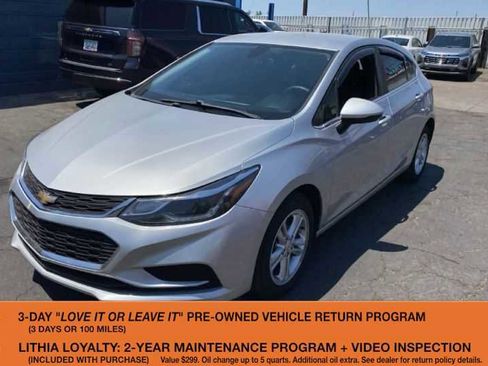 Used 2018 Chevrolet Cruze LT FWD image 1