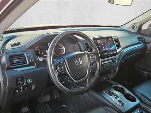 Used 2020 Honda Ridgeline RTL image 10