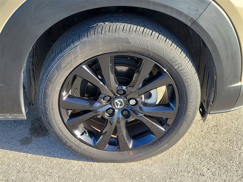Used 2024 MAZDA CX-30 Carbon image 7