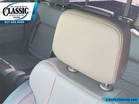 Used 2024 Chevrolet Silverado 1500 ZR2 w/ Technology Package image 15