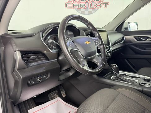 Used 2018 Chevrolet Traverse LT AWD/4WD image 10