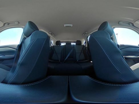 Used 2025 Nissan Rogue SV FWD image 44