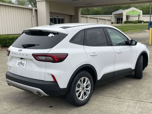 New 2026 Ford Escape Active FWD image 3