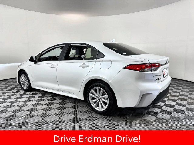 Certified 2026 Toyota Corolla LE w/ LE Premium Package FWD image 20