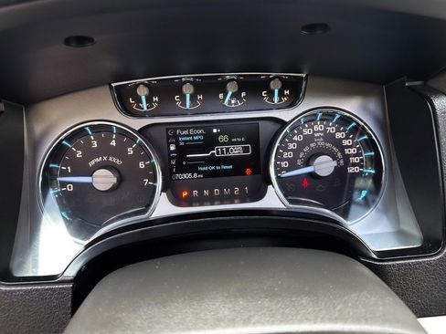 Used 2011 Ford F150 Lariat Limited AWD/4WD image 19