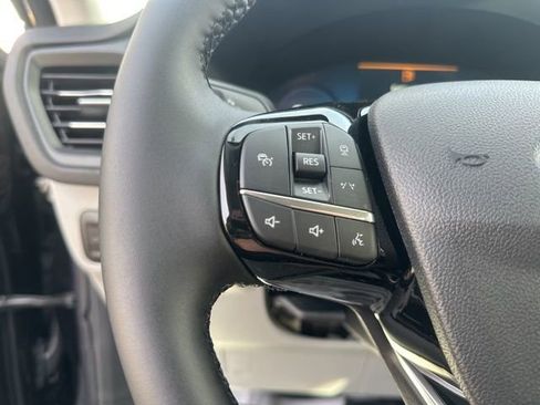 New 2026 Ford Escape Platinum w/ Premium Technology Package AWD/4WD image 19