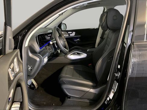 New 2026 Mercedes-Benz GLS 450 4MATIC image 13