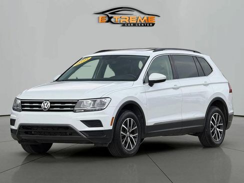 Used 2020 Volkswagen Tiguan SE w/ Panoramic Sunroof Package AWD/4WD image 1