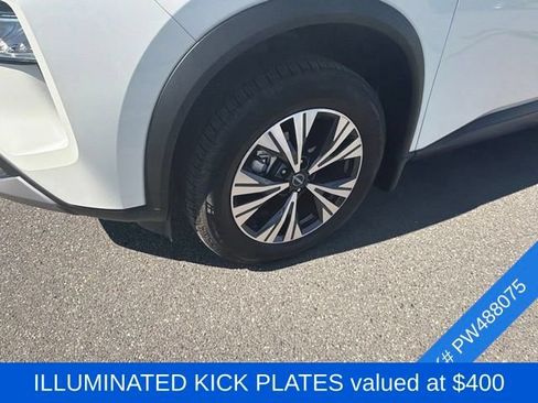 Used 2023 Nissan Rogue SV w/ SV Premium B Package AWD/4WD image 4