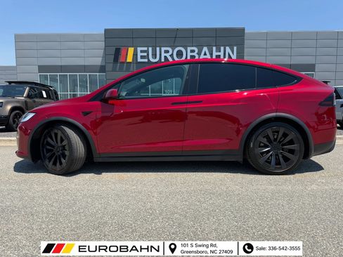 Used 2023 Tesla Model X AWD/4WD image 2