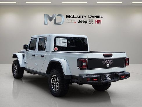 New 2026 Jeep Gladiator Rubicon AWD/4WD image 4