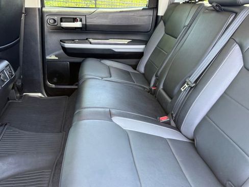 Used 2019 Toyota Tundra Limited w/ Limited Premium Package AWD/4WD image 27
