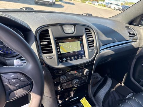 Used 2023 Chrysler 300 S RWD image 17
