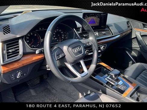 Certified 2023 Audi Q5 2.0T Premium w/ Convenience Package AWD/4WD image 11