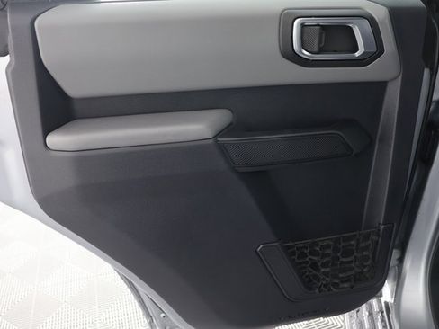 Used 2023 Ford Bronco 4-Door image 24