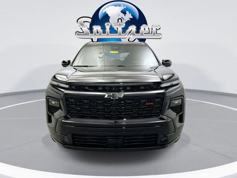 New 2026 Chevrolet Traverse RS w/ LPO, Floor Liner Package image 3