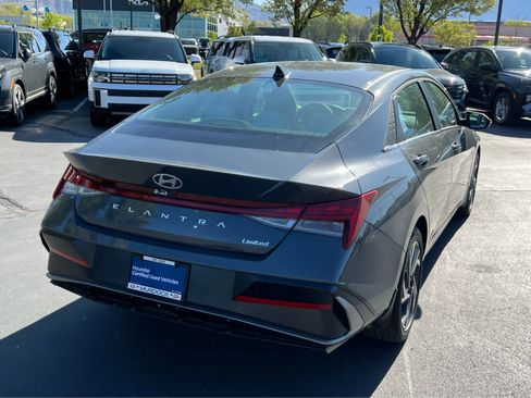 Certified 2026 Hyundai Elantra Limited FWD image 8