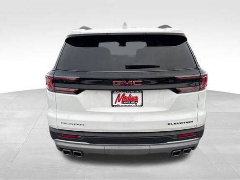 Used 2024 GMC Acadia Elevation image 6