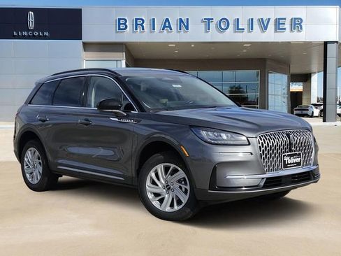 New 2026 Lincoln Corsair Premiere image 2