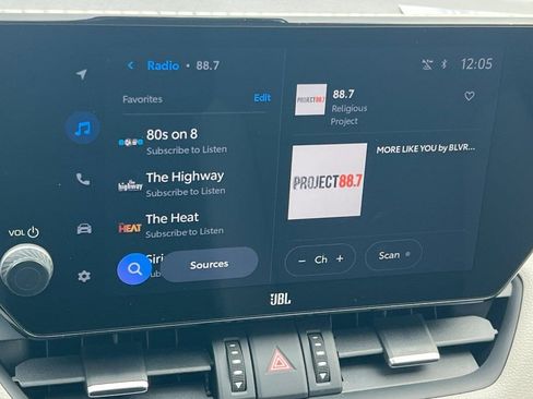 Used 2025 Toyota RAV4 XLE Premium w/ Weather Package image 15