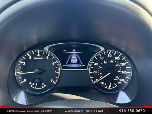 Used 2017 Nissan Altima 2.5 SV w/ Convenience Package FWD image 21