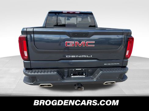 Used 2022 GMC Sierra 1500 Denali w/ Technology Package AWD/4WD image 7