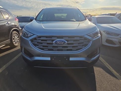 Used 2024 Ford Edge Titanium AWD/4WD image 2