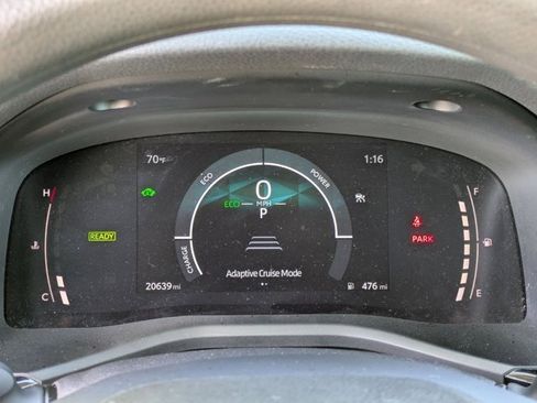 Used 2025 Toyota Camry LE image 16