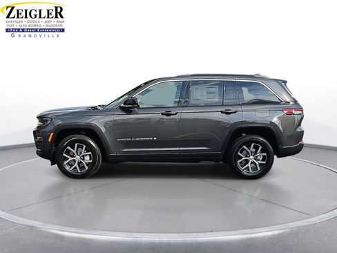 New 2025 Jeep Grand Cherokee Limited w/ Trailer Tow Package image 8