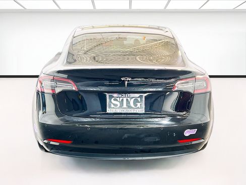 Used 2018 Tesla Model 3 Long Range image 5
