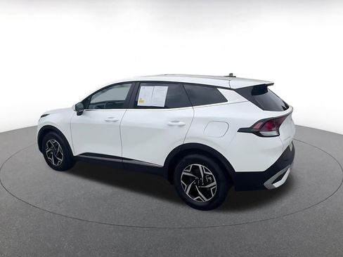 Used 2025 Kia Sportage LX FWD image 10