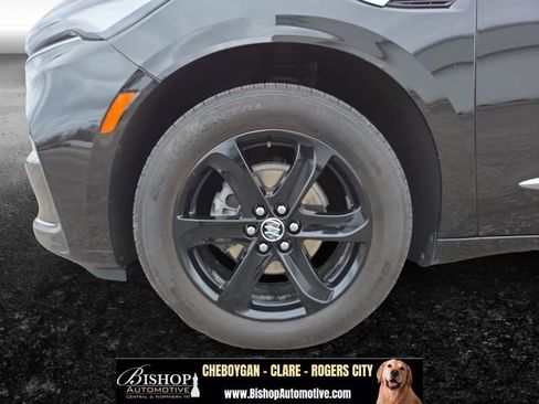 Used 2024 Buick Enclave Essence w/ Experience Buick Package AWD/4WD image 27