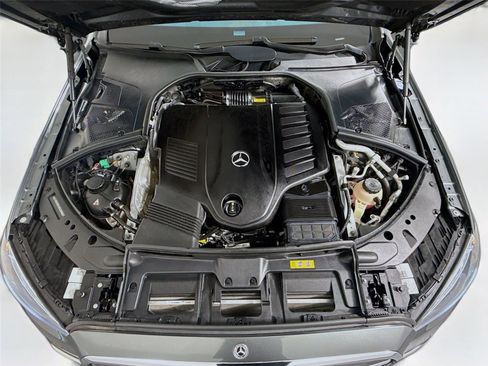 Used 2024 Mercedes-Benz S 580e 4MATIC Sedan image 25