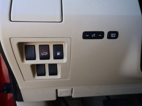 Used 2012 Lexus RX 350 FWD w/ Premium Pkg image 38