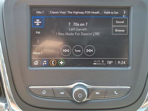 Used 2023 Chevrolet Equinox LT image 21