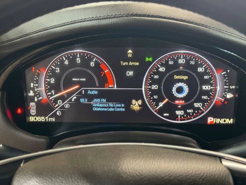 Used 2013 Cadillac XTS Premium FWD image 23