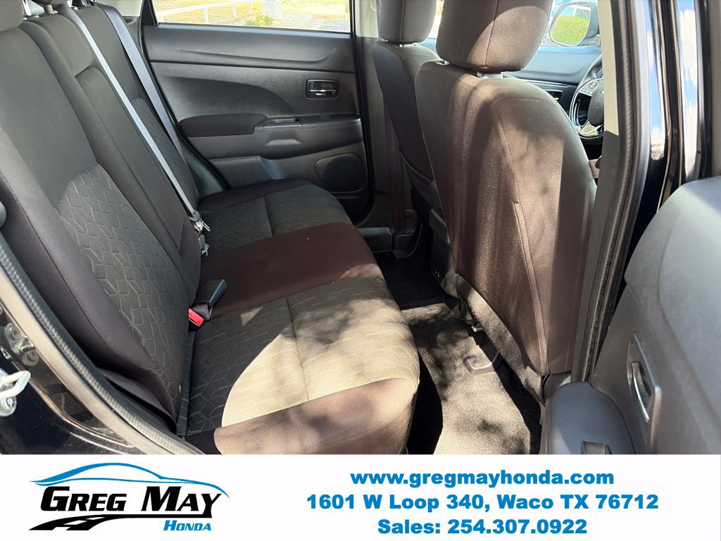 Used 2025 Mitsubishi Outlander Sport LE AWD/4WD image 15
