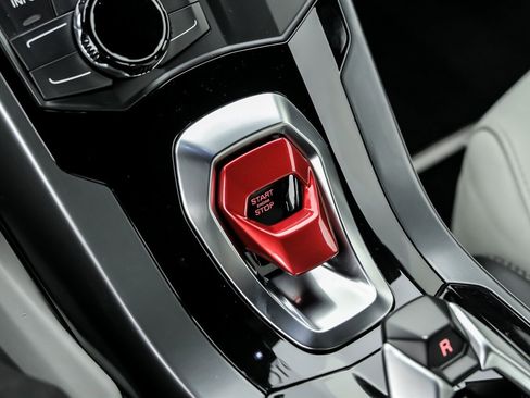 Used 2018 Lamborghini Huracan LP 580-2 image 39