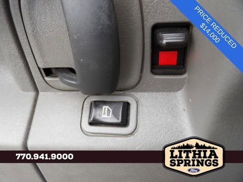 Used 2018 Chevrolet Express 2500 Extended image 28