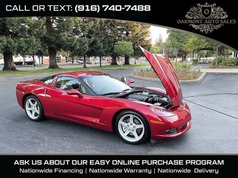 Used 2005 Chevrolet Corvette Coupe w/ Preferred Equipment Group RWD image 27